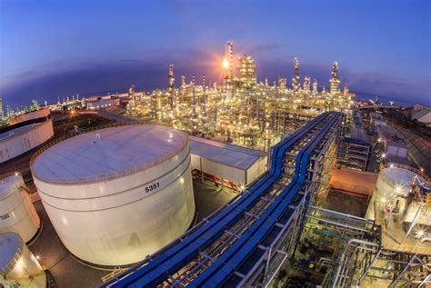 Bataan Refinery .